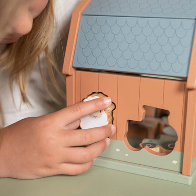 Little Dutch - Little Farm Wooden Shape Sorter