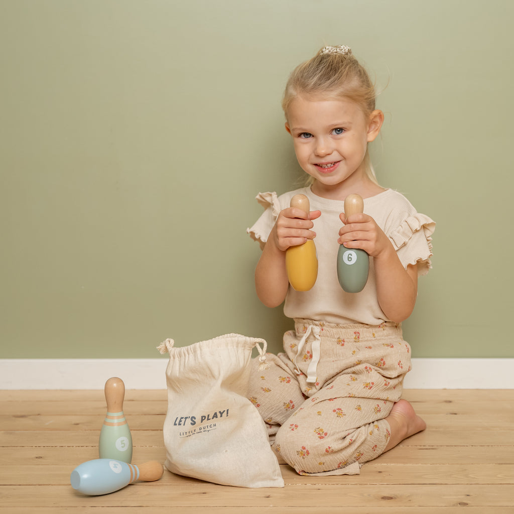 Little Dutch Wooden Bowling Set