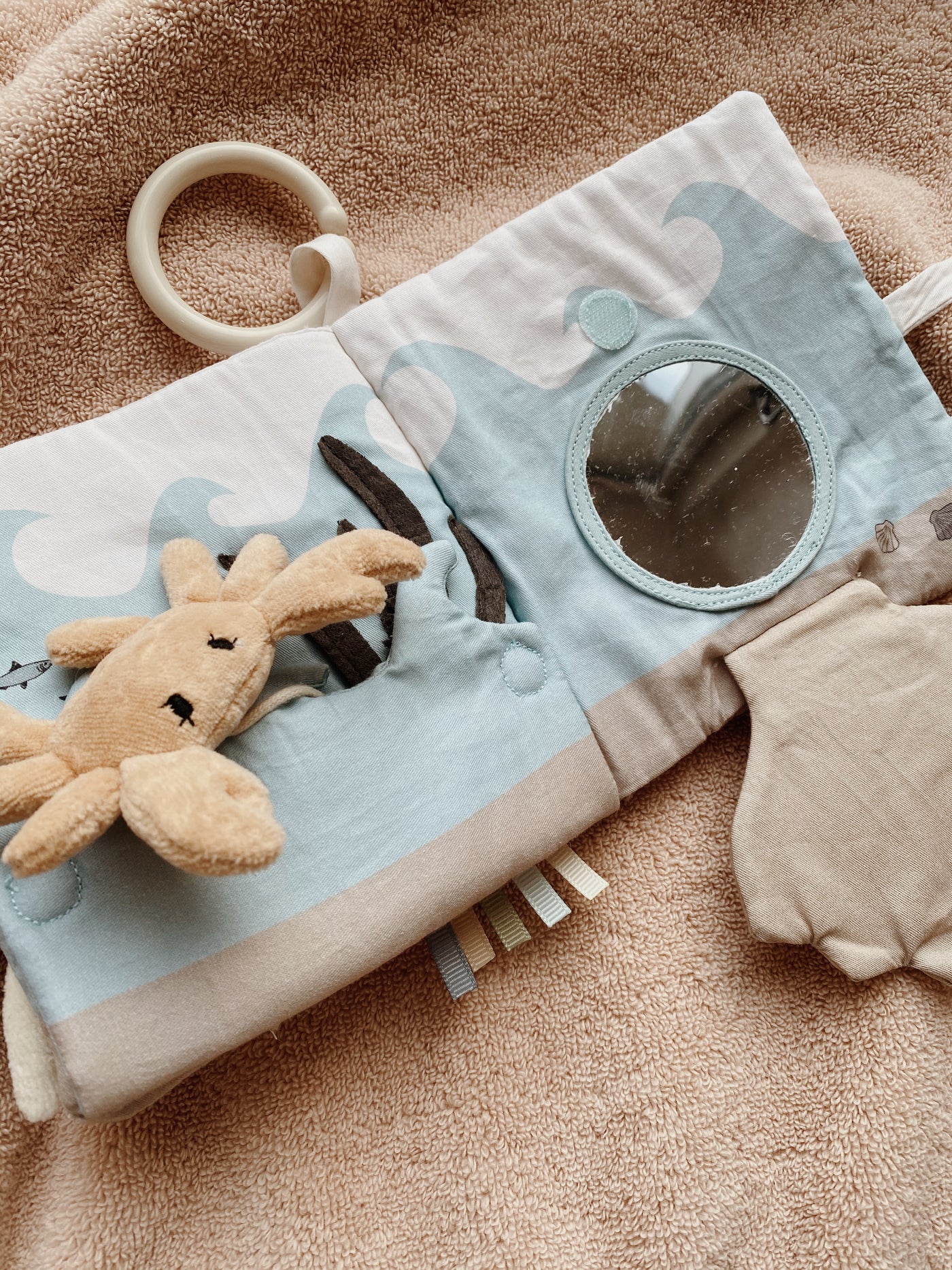 Konges Slojd Baby Activity Ocean Book