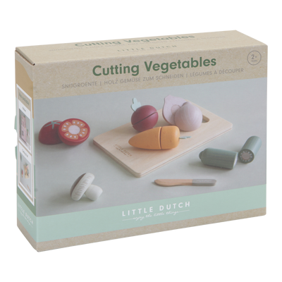 Little Dutch Cutting Vegetables