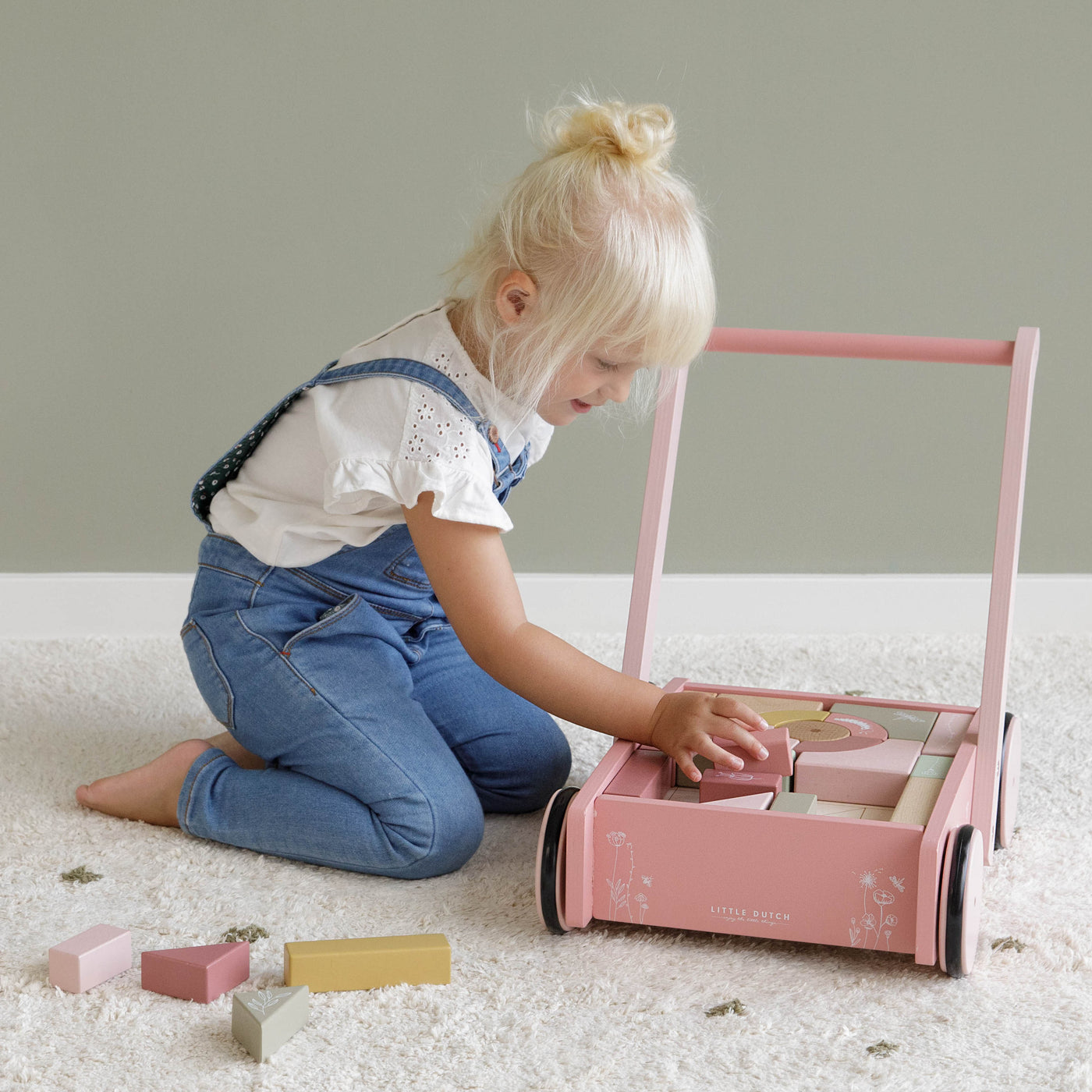 Little Dutch Wooden Block Trolley Pink