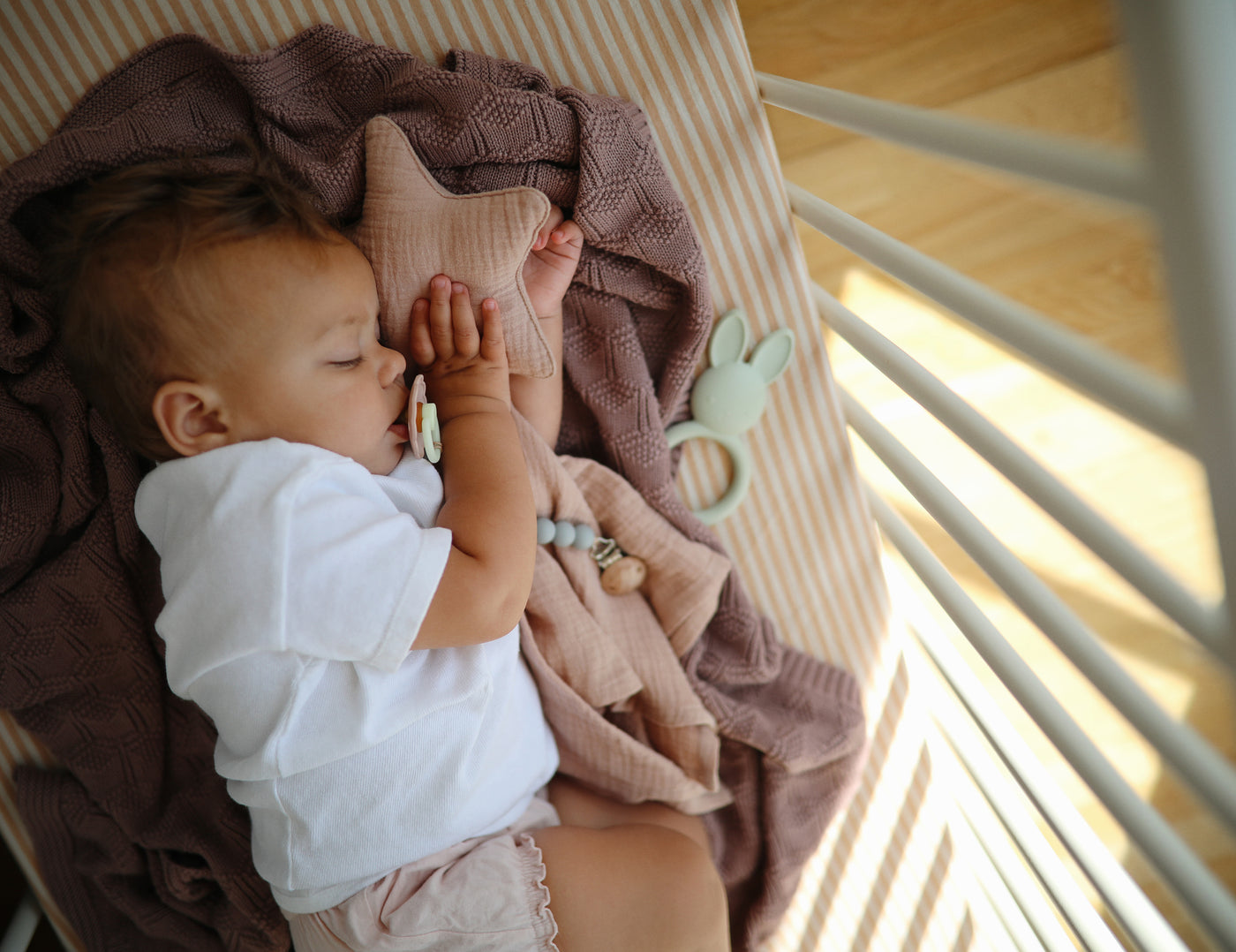 Mushie Organic Star Baby Comforter - Blush