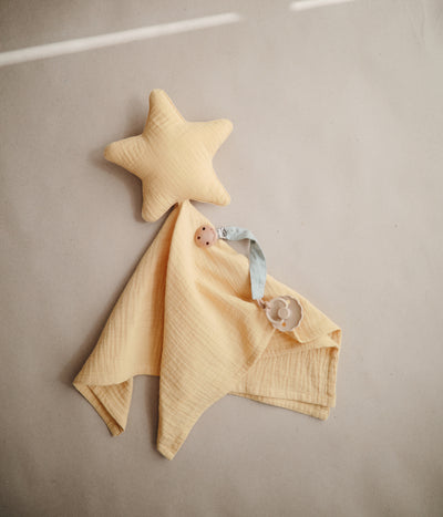 Mushie Organic Star Baby Comforter - Fall Yellow