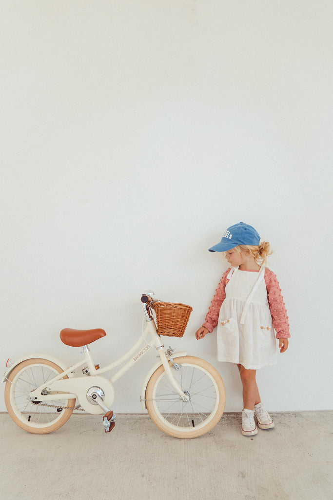 Banwood Classic Bicycle - Cream