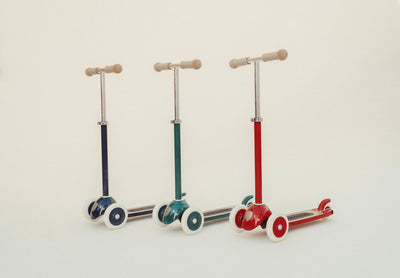 Banwood Scooter with Basket - Red