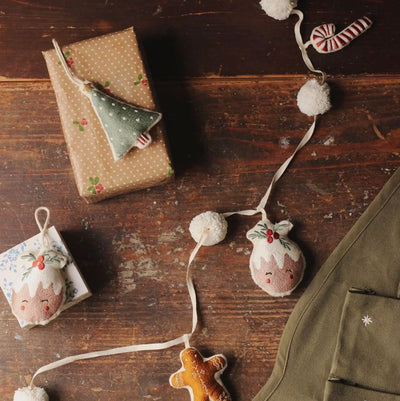 Avery Row Christmas Garland - Festive Fancies